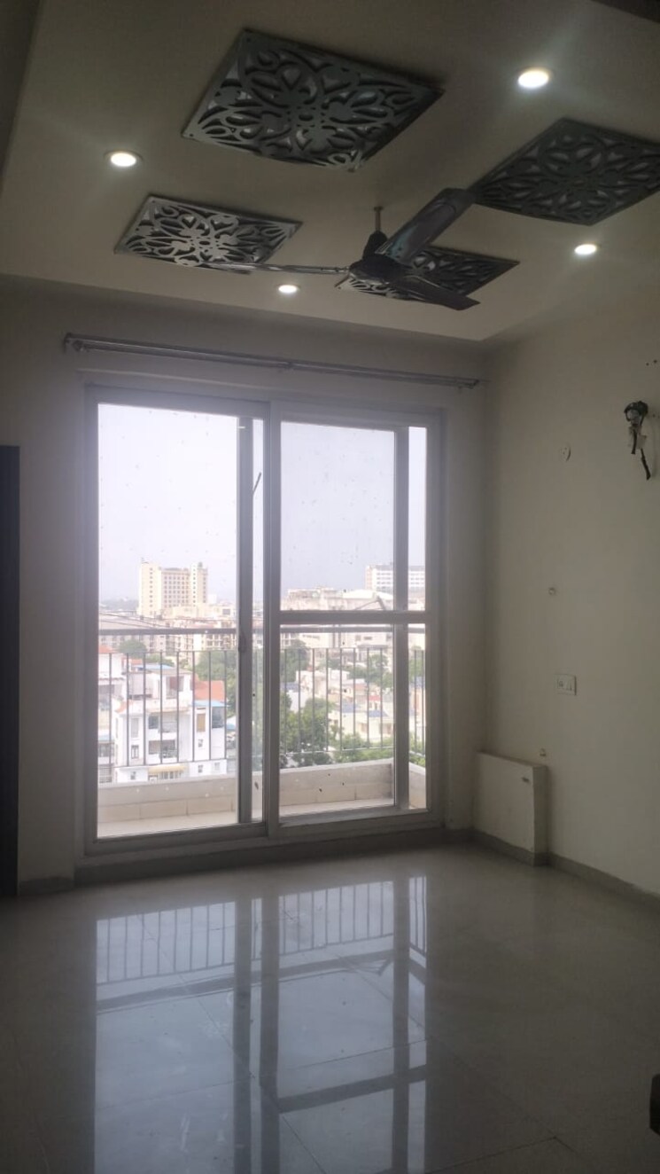 Room, vip road 3 Bedroom 1690 Sq.Ft. Apartment In Vip Road Zirakpur 9277856