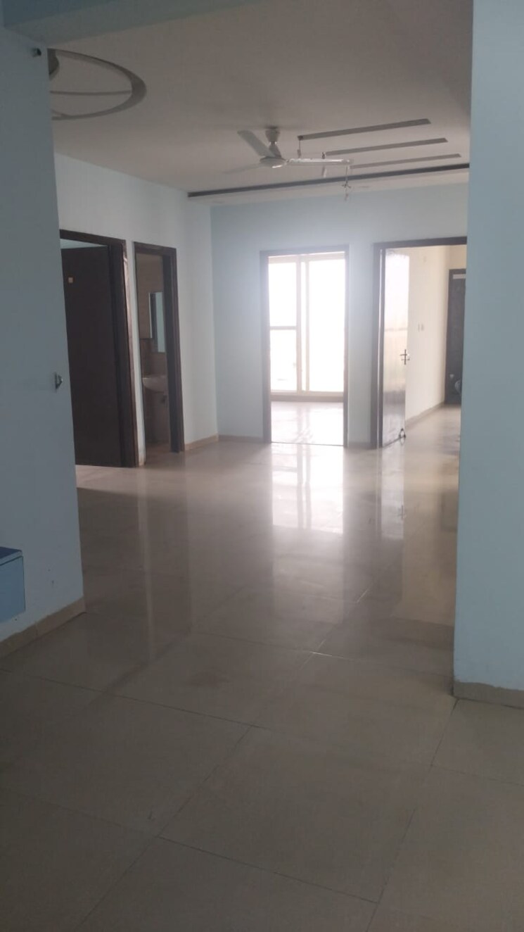 undefined, vip road 3 Bedroom 1690 Sq.Ft. Apartment In Vip Road Zirakpur 9277856