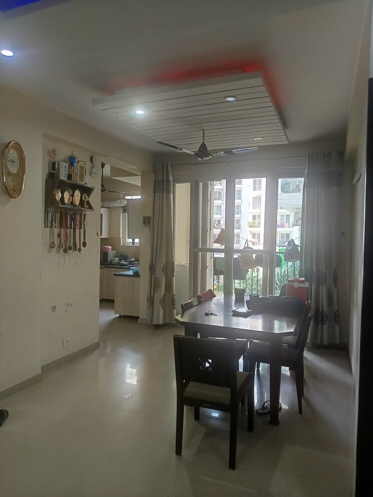 Living Room, vip road 3 Bedroom 1735 Sq.Ft. Apartment In Vip Road Zirakpur 9277868