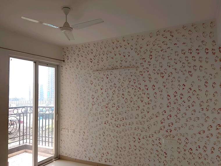 Room, prateek-grand-city 2 Bedroom 970 Sq.Ft. Apartment In Siddharth Vihar Ghaziabad 9277875