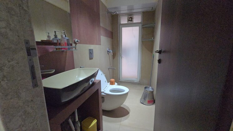 Bathroom, vashi 3 Bedroom 1000 Sq.Ft. Apartment In Vashi Navi Mumbai 9277887