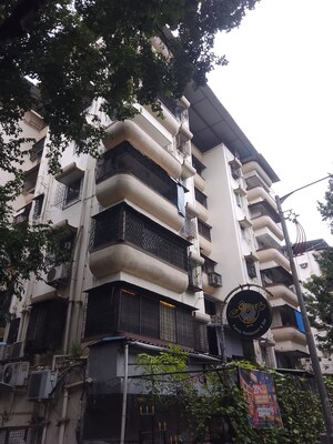 1 BHK Apartment For Rent in RSK Apartments, Borivali West