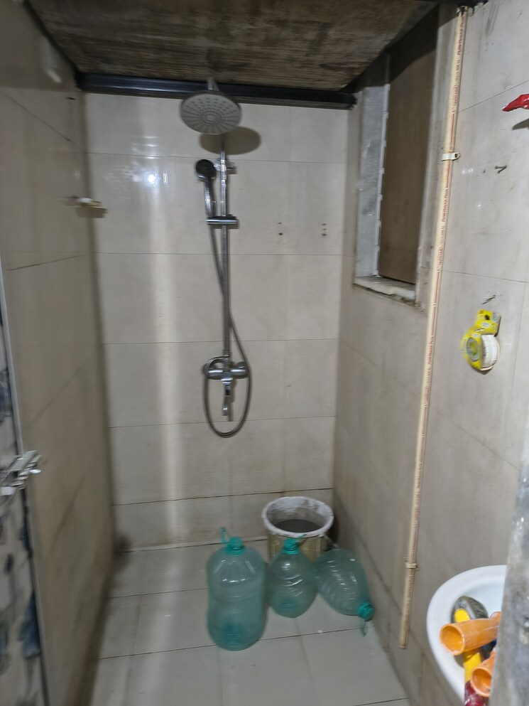 Bathroom, n-g-acharya-apartment 1 Bedroom 310 Sq.Ft. Apartment In Chembur Mumbai 9277906
