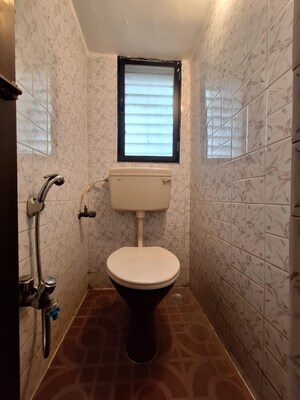 Bathroom in 3 BHK Independent House at Sector 2 Vashi – for Sale