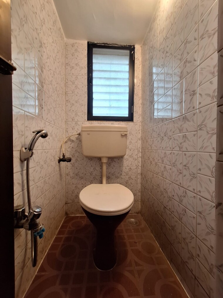 Bathroom, sector 2 vashi 3 Bedroom 1800 Sq.Ft. Independent House In Sector 2 Vashi Navi Mumbai 9277916