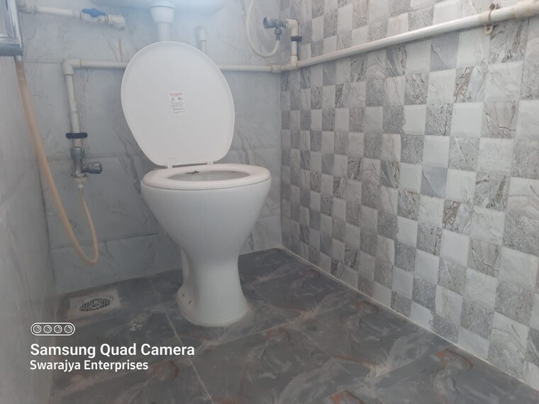Bathroom, nisarg-chs-powai 1 RK 325 Sq.Ft. Apartment In Powai Mumbai 9277925