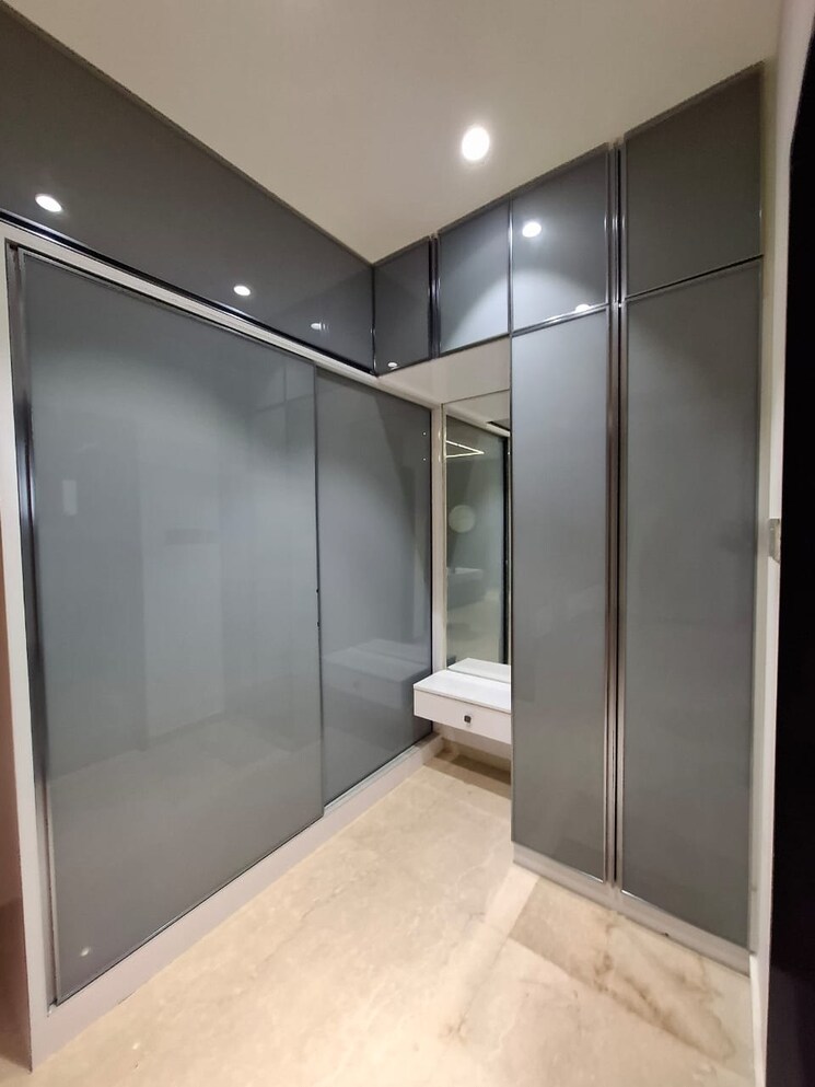 Kitchen, my-home-bhooja 3 Bedroom 3430 Sq.Ft. Apartment In Hi Tech City Hyderabad 9277943