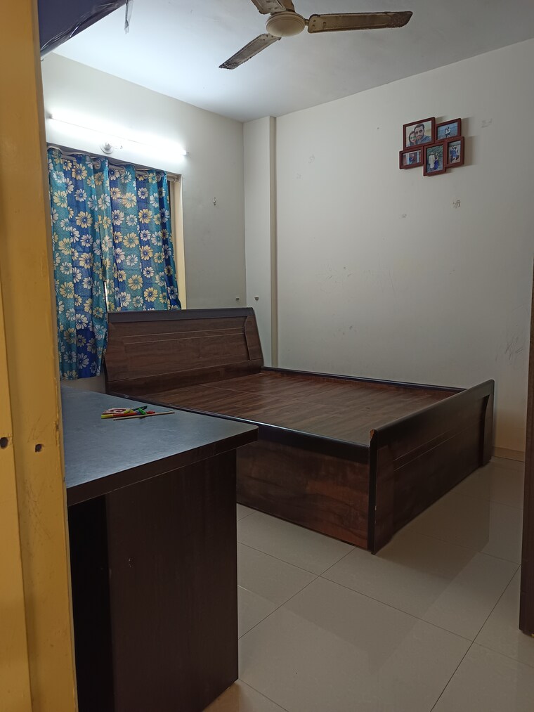 Bedroom, spring-glory-co-operative-society 1 Bedroom 530 Sq.Ft. Apartment In Kharadi Pune 9277945