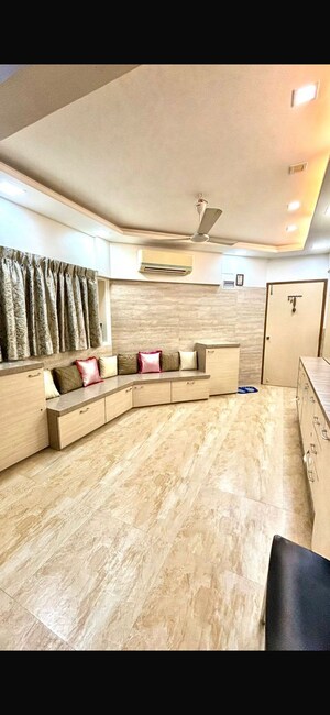 Bedroom in 1 BHK Apartment at Panorama Towers, Andheri West – for Rent