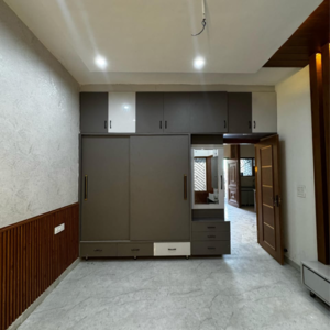 Room in 4 BHK Independent House at Sunny Enclave – for Sale