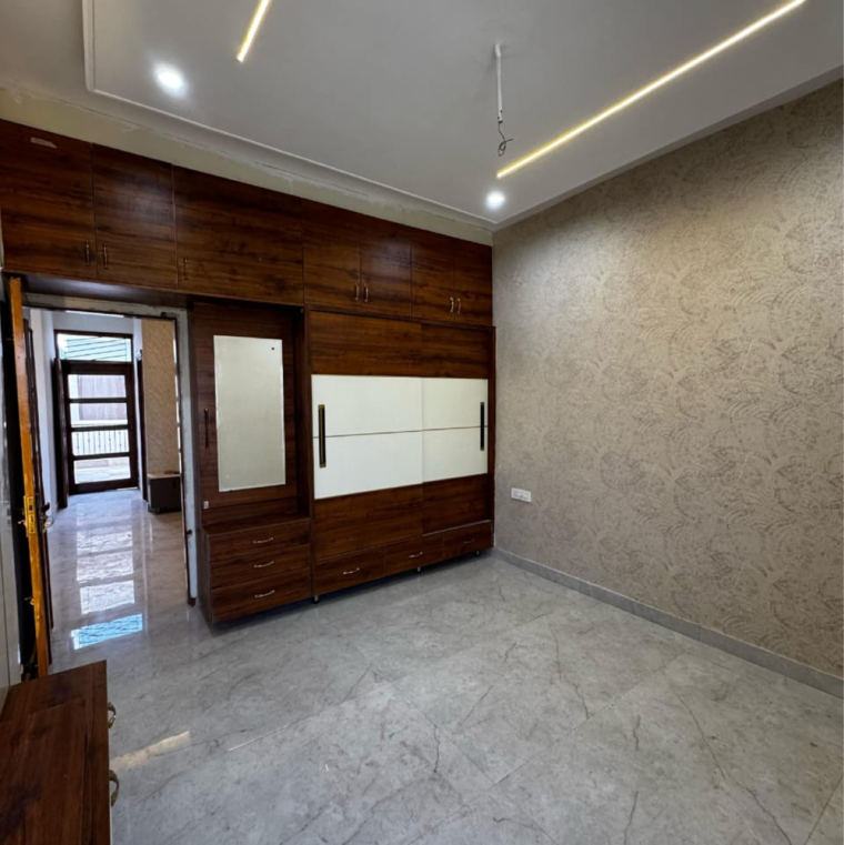 Room, sunny enclave 4 Bedroom 1404 Sq.Ft. Independent House In Sunny Enclave Mohali 9277958