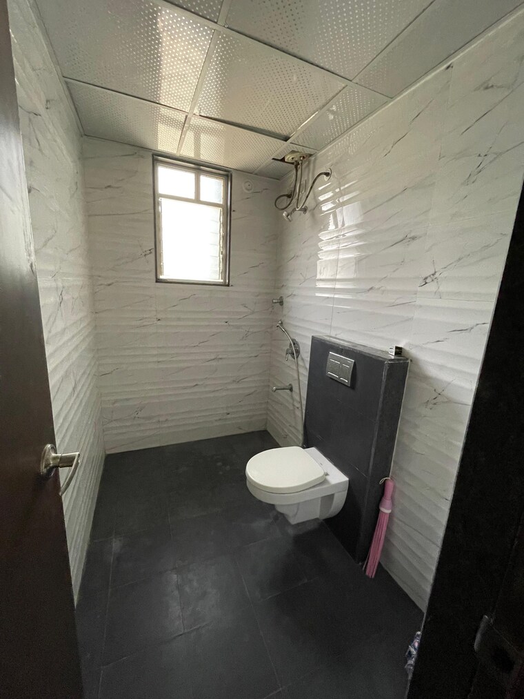 Bathroom, abhinav-pebbles-2 2 Bedroom 604 Sq.Ft. Apartment In Bavdhan Pune 9277955