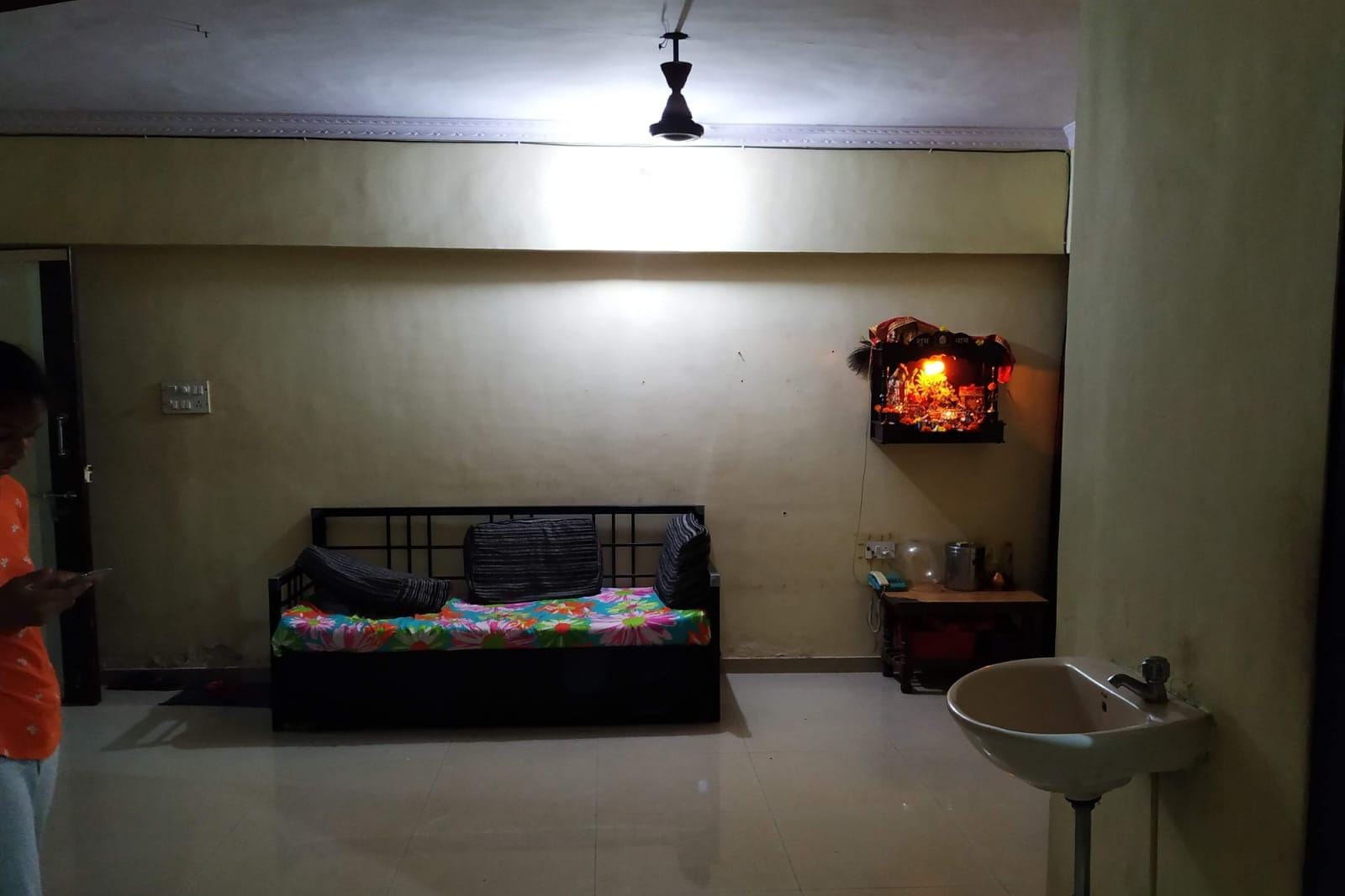 2 BHK Apartment For Sale in Kailash Tower Owale