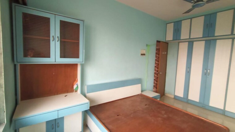 Room, kalyan west 1 Bedroom 650 Sq.Ft. Apartment In Kalyan West Thane 9277980