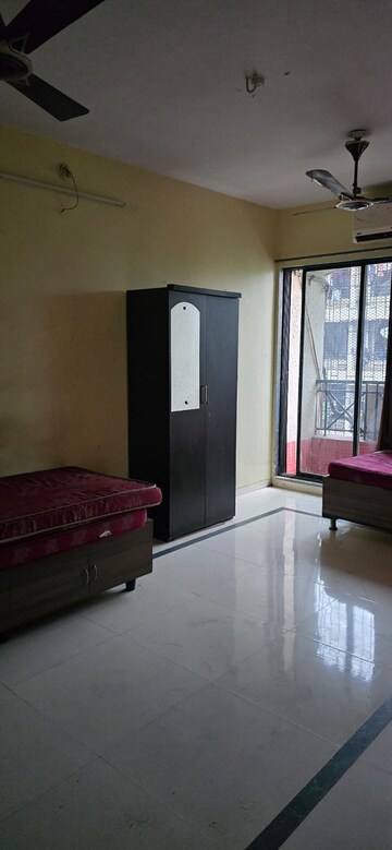 Bedroom in 2.5 BHK Apartment at Yashwant Arcade, Kopar Khairane – for Rent