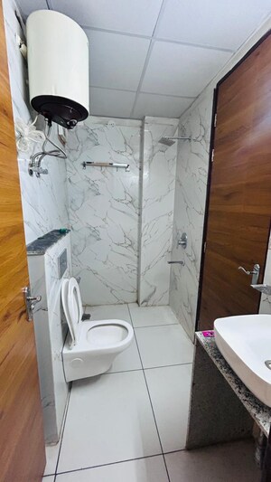 Bathroom in 2 BHK Builder Floor at Sector 40 – for Rent