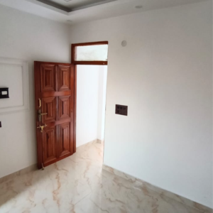 Room in 1 BHK Builder Floor at Malviya Nagar – for Rent