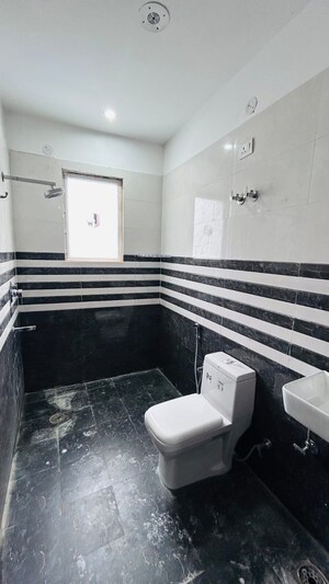 Kitchen in Studio Builder Floor at Sector 40 – for Rent