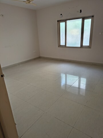 Bathroom in 4 BHK Villa at Kowkoor – for Sale