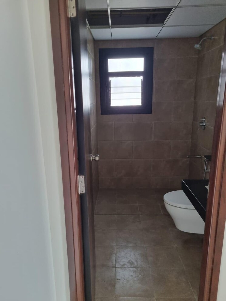 Bathroom, puravankara-purva-atmosphere 3 Bedroom 1685 Sq.Ft. Apartment In Thanisandra Main Road Bangalore 9278054