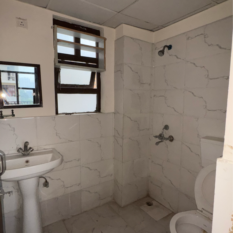 Bathroom, auric-city-homes 2 Bedroom 650 Sq.Ft. Apartment In Neharpar Phase 2 Faridabad 9278083