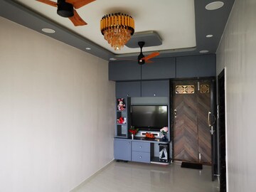 Room in 1 BHK Apartment at Mahalaxmi CHS Worli, Worli – for Rent