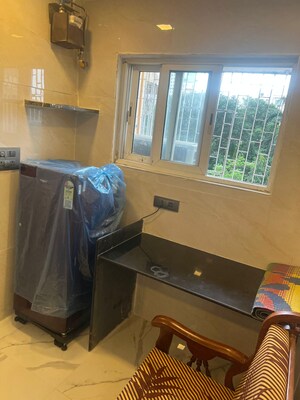 Furnished Amenities in 1 BHK Apartment at Bhavani Tower, Powai – for Rent