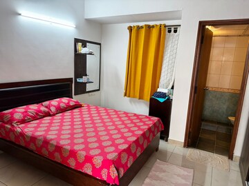 Bedroom in 2 BHK Apartment at Embassy Habitat, Palace Road – for Sale