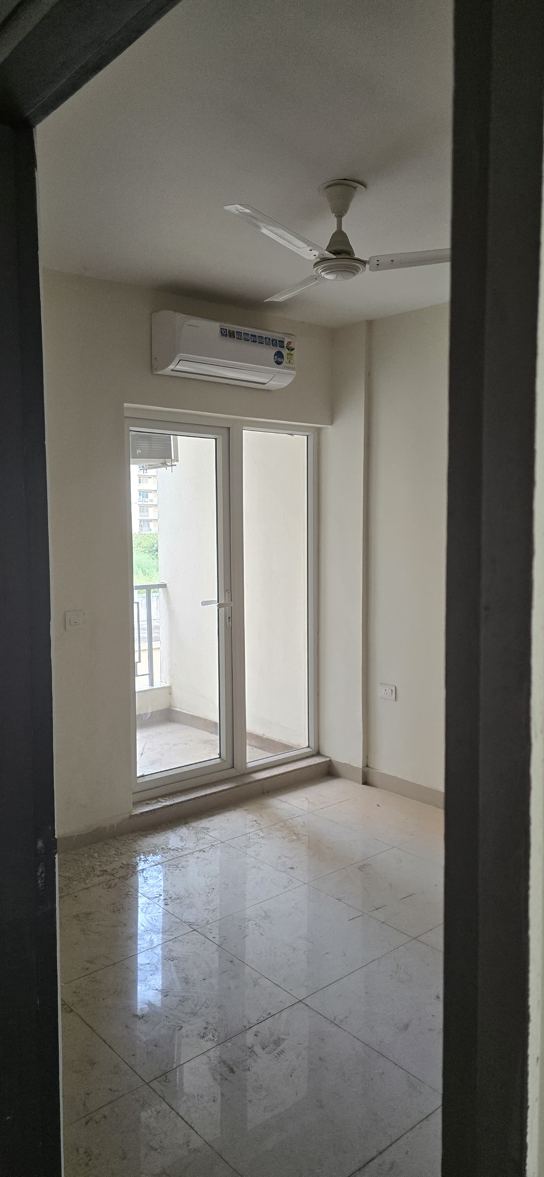 3 BHK 1510 Sq.Ft. Apartment in Breez Flora Avenue 33