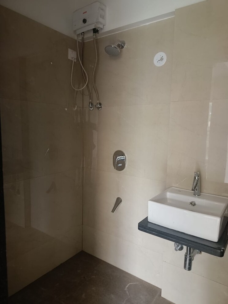 Bathroom, chembur 2 Bedroom 785 Sq.Ft. Apartment In Chembur Mumbai 9278109