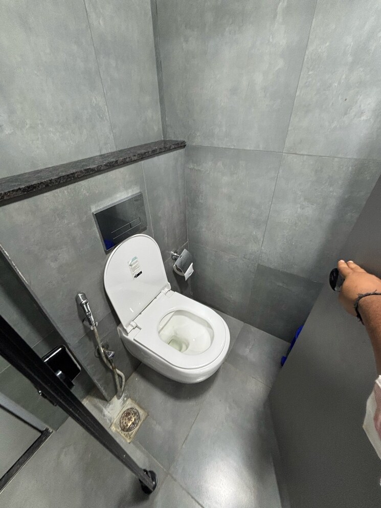 Washroom, challaghatta Commercial Office Space 4800 Sq.Ft. In Challaghatta Bangalore 9278122