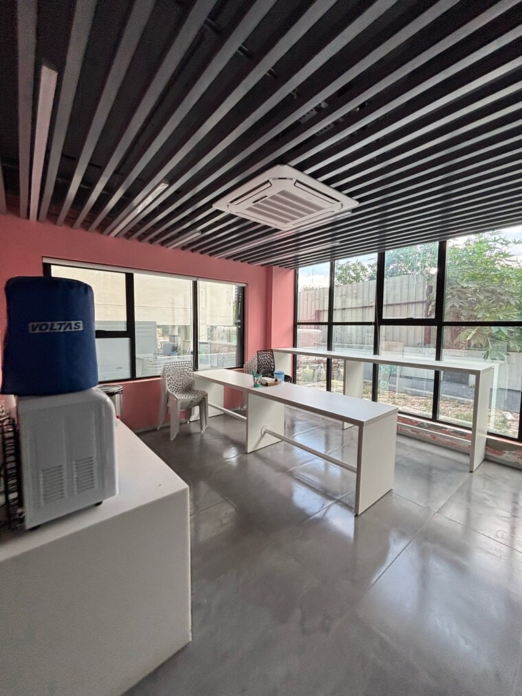 Team Area, challaghatta Commercial Office Space 4800 Sq.Ft. In Challaghatta Bangalore 9278122