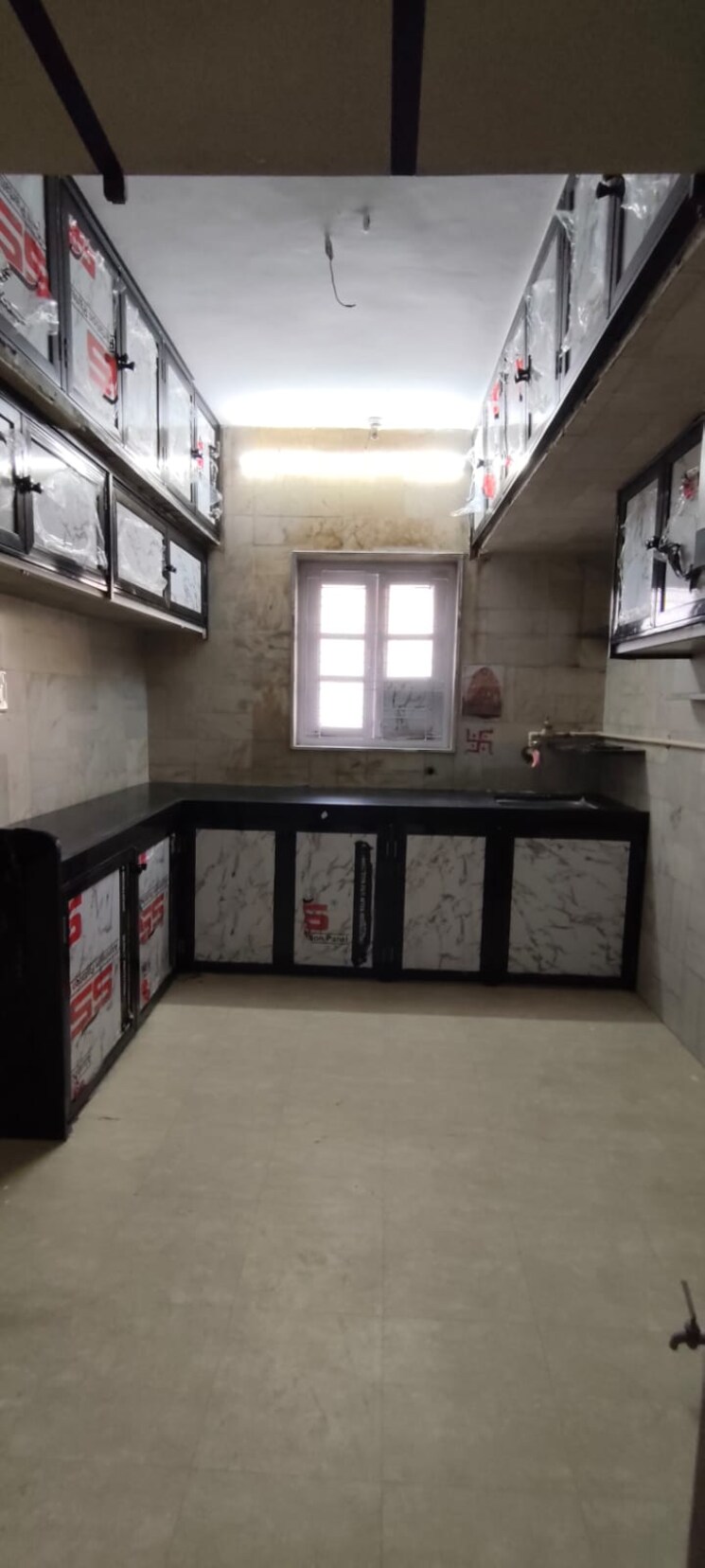 Kitchen, silver-apartments-prabhadevi 1 Bedroom 500 Sq.Ft. Apartment In Prabhadevi Mumbai 9278143