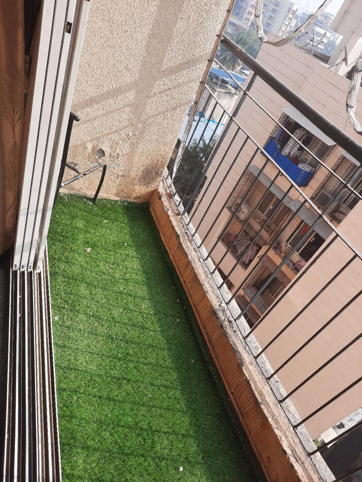 Balcony, daulat-nagar-chs 1 Bedroom 550 Sq.Ft. Apartment In Kopri Thane 9278144