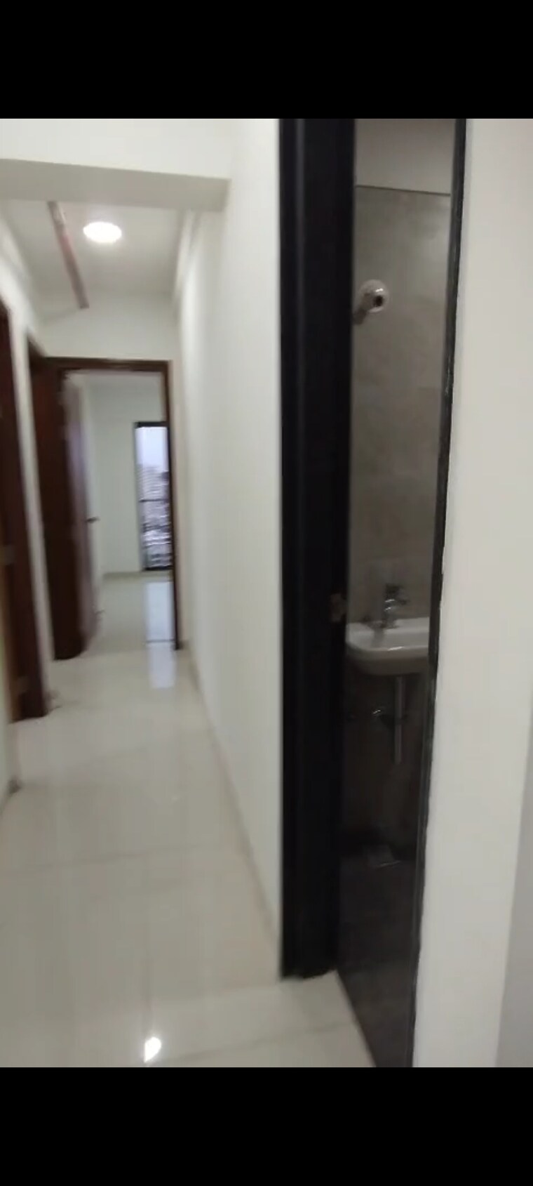 undefined, best-complex-andheri-west 3 Bedroom 950 Sq.Ft. Apartment In Andheri West Mumbai 9278158