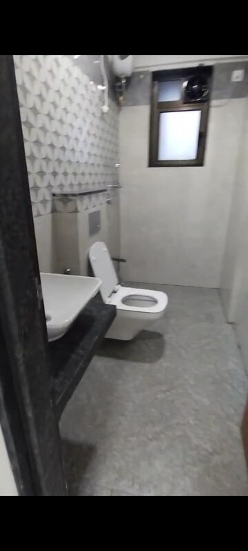 Bathroom in 3 BHK Apartment at Best Complex Andheri West, Andheri West – for Rent
