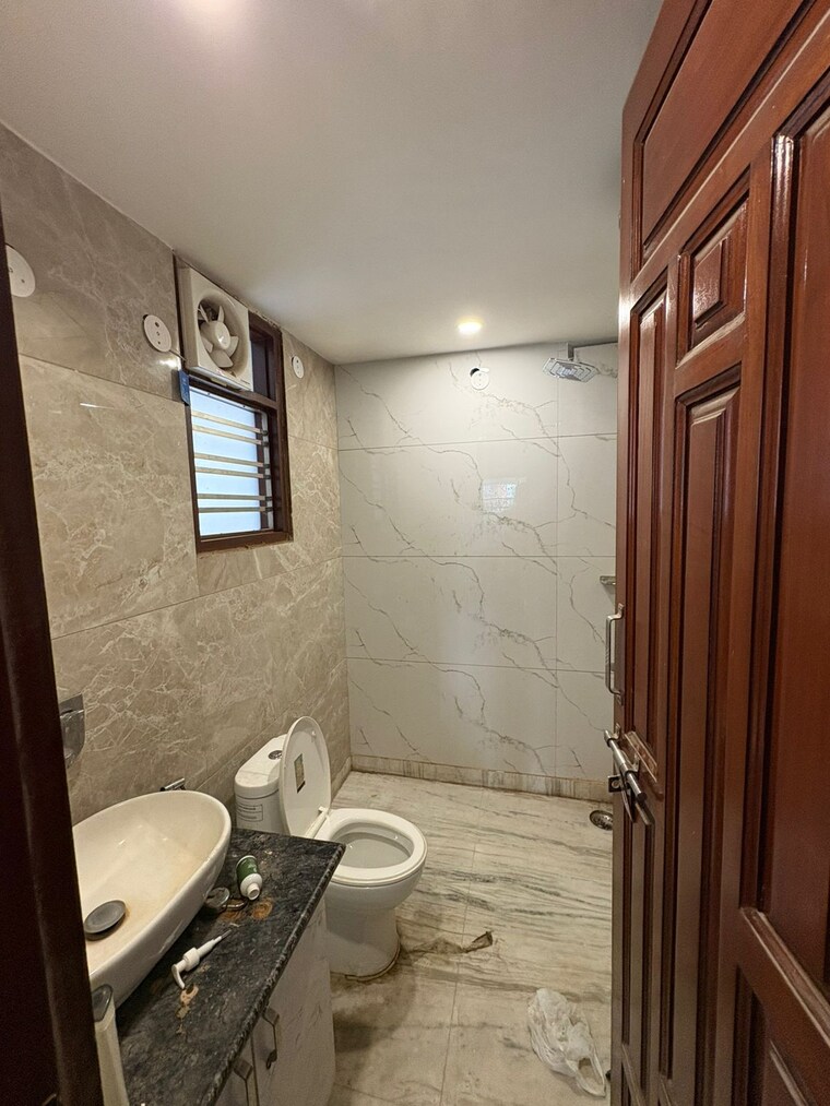 Bathroom, sector 40 1 Bedroom 752 Sq.Ft. Builder Floor In Sector 40 Gurgaon 9278161
