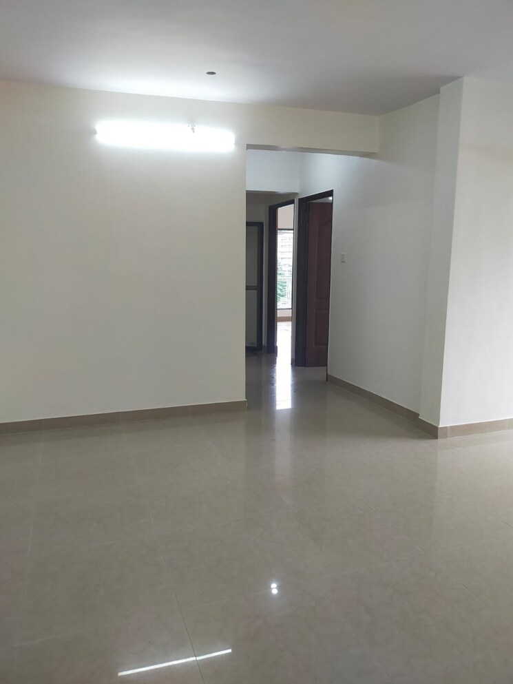 Room, pebbles-marina 2 Bedroom 678 Sq.Ft. Apartment In Santacruz West Mumbai 9278166