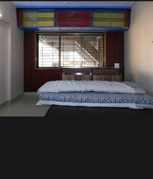 Bedroom in 2 BHK Apartment at Aum Sahil Tower, Lower Parel – for Rent