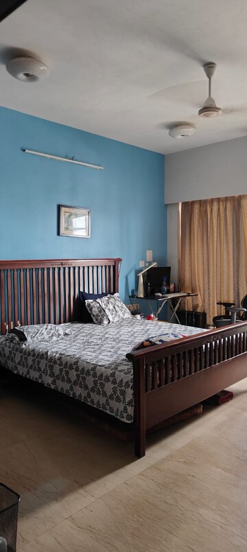 Bedroom in 3 BHK Apartment at Lodha Grandeur, Prabhadevi – for Rent