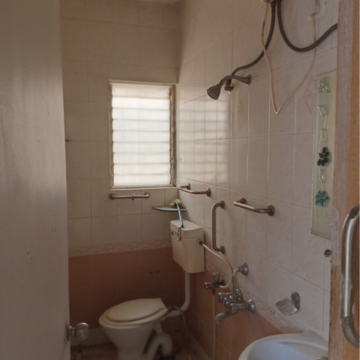 Bathroom in 1 BHK Apartment at Empire Estate Q Building Society, Pimpri Chinchwad Pcmc – for Rent