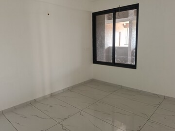 Room in 2 BHK Apartment at Chandkheda – for Sale
