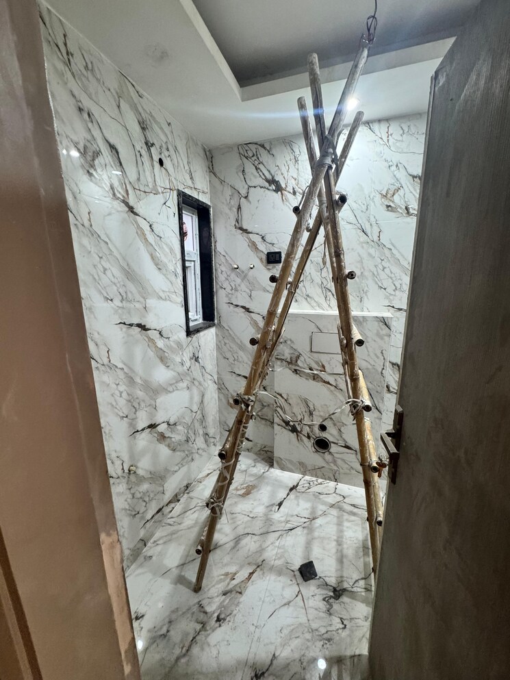 Balcony, greater kailash 5 Bedroom 260 Sq.Yd. Independent House In Greater Kailash Delhi 9278202