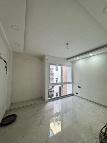 Room in 5 BHK Independent House at Greater Kailash – for Rent