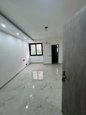 Bathroom in 5 BHK Independent House at Greater Kailash – for Rent