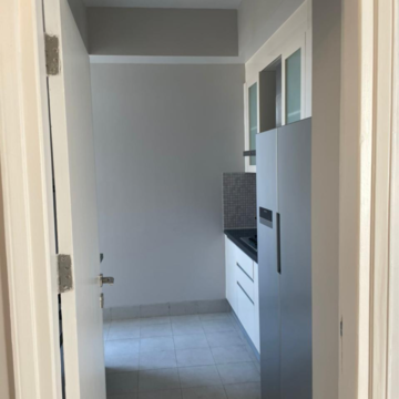 Bathroom in 3 BHK Apartment at DLF The Primus, Sector 82a – for Sale