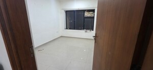 Room in 3 BHK Apartment at Vastu Tower, Malad West – for Rent