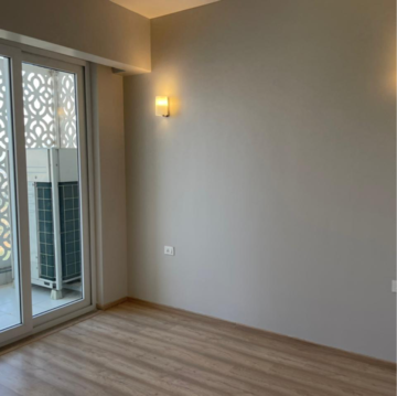 Room in 3 BHK Apartment at DLF The Ultima, Sector 81 – for Rent