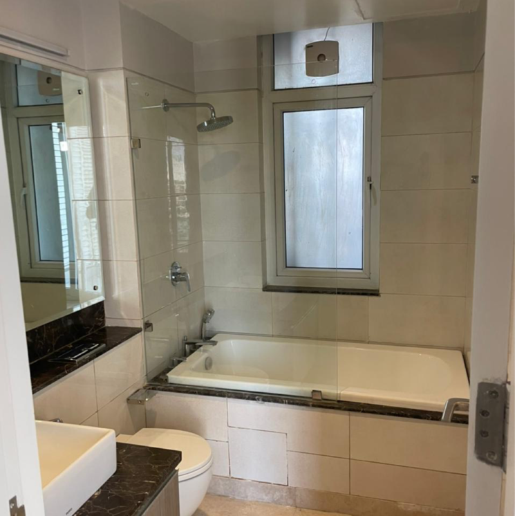 Bathroom, dlf-the-primus 3 Bedroom 2086 Sq.Ft. Apartment In Sector 82a Gurgaon 9278217