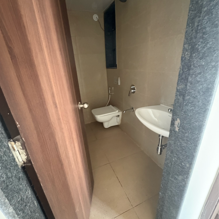 Bathroom, runwal-eirene-phase-2 2 Bedroom 568 Sq.Ft. Apartment In Majiwada Thane 9278219